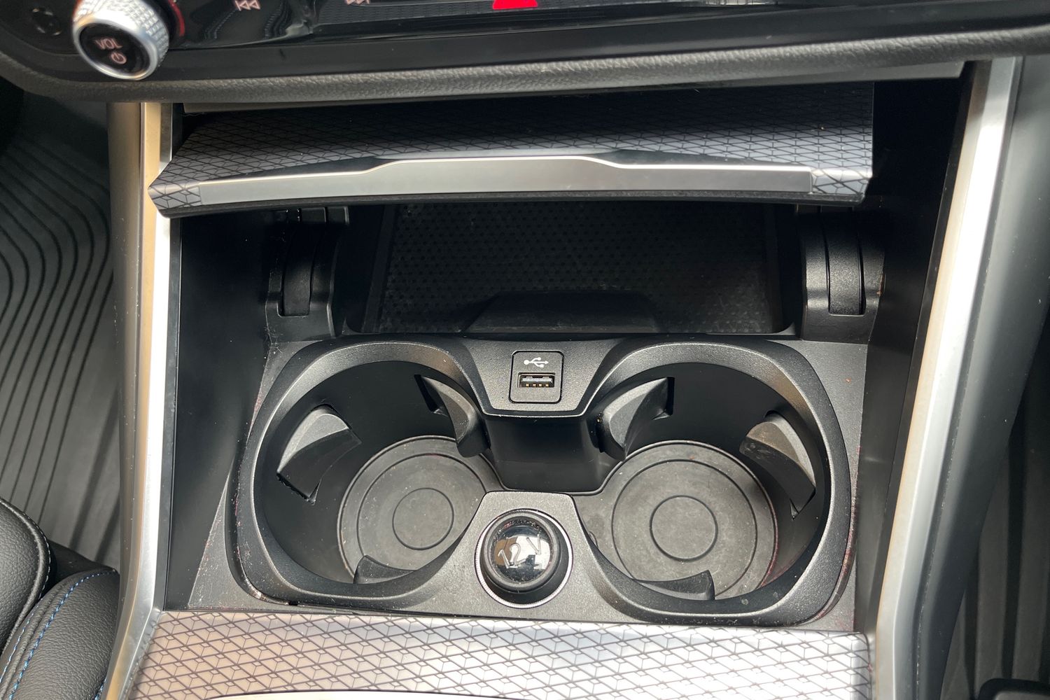 BMW 3 SERIES Photo 31