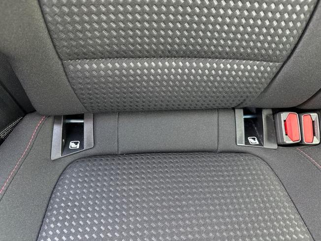 FORD Focus Photo 32
