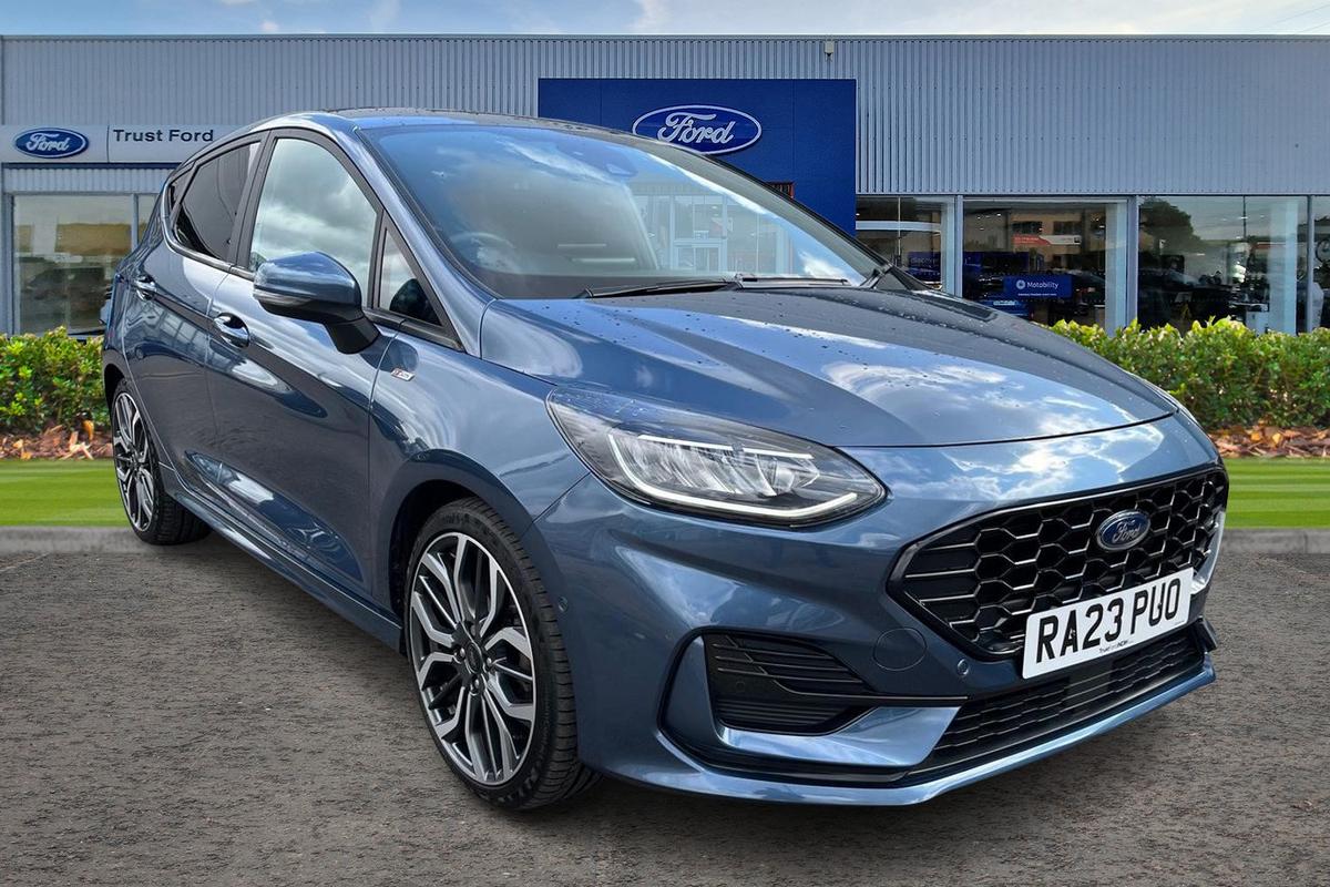 Ford Fiesta listing photo
