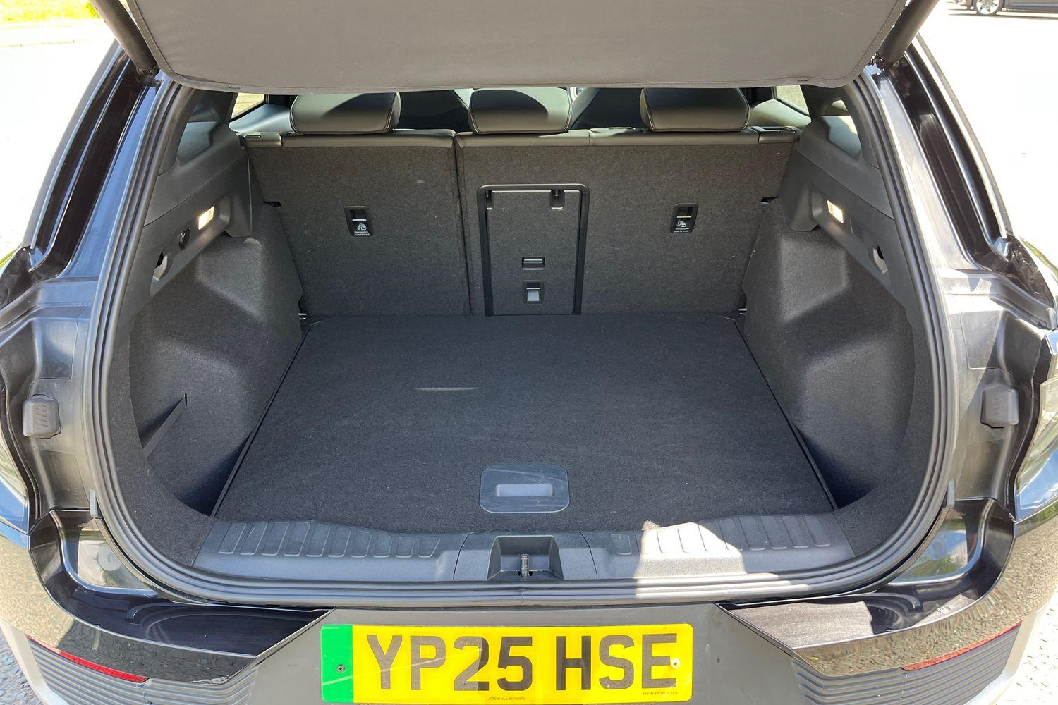 Ford Explorer Photo 20