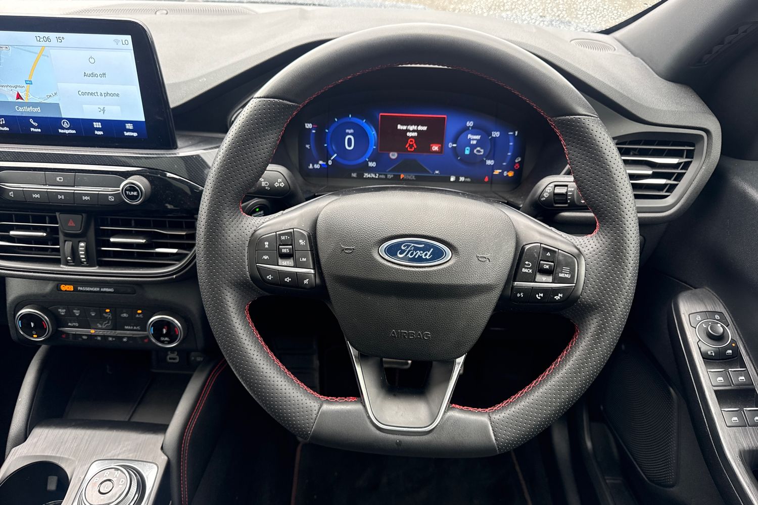 Ford KUGA Photo 11