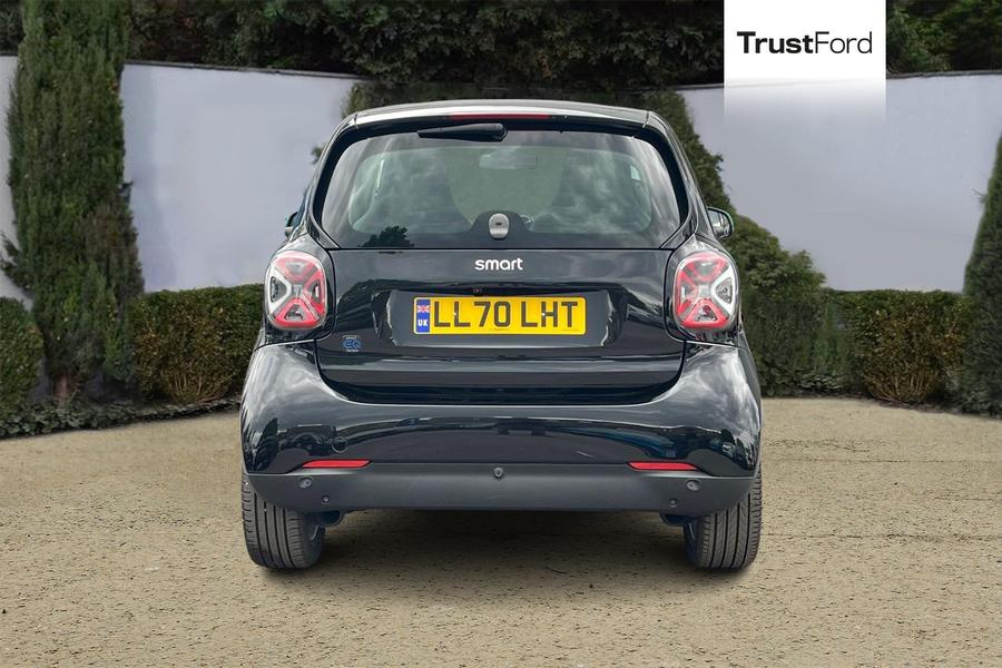 smart FORTWO COUPE Photo autoimg-c66bd669d5491c21e2e76d1a0860e62e0441d63f.jpg