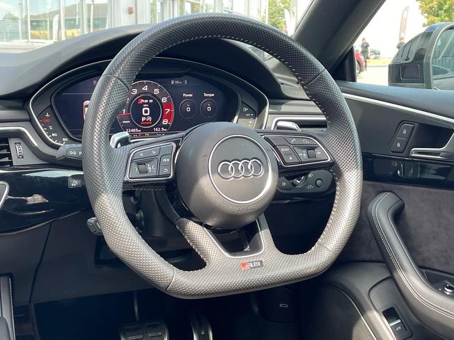 AUDI RS5 Photo 26