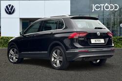 VOLKSWAGEN Tiguan Photo 3