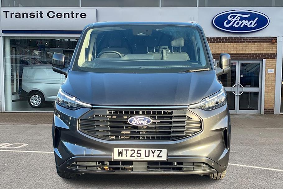 Used Ford TRANSIT CUSTOM 12