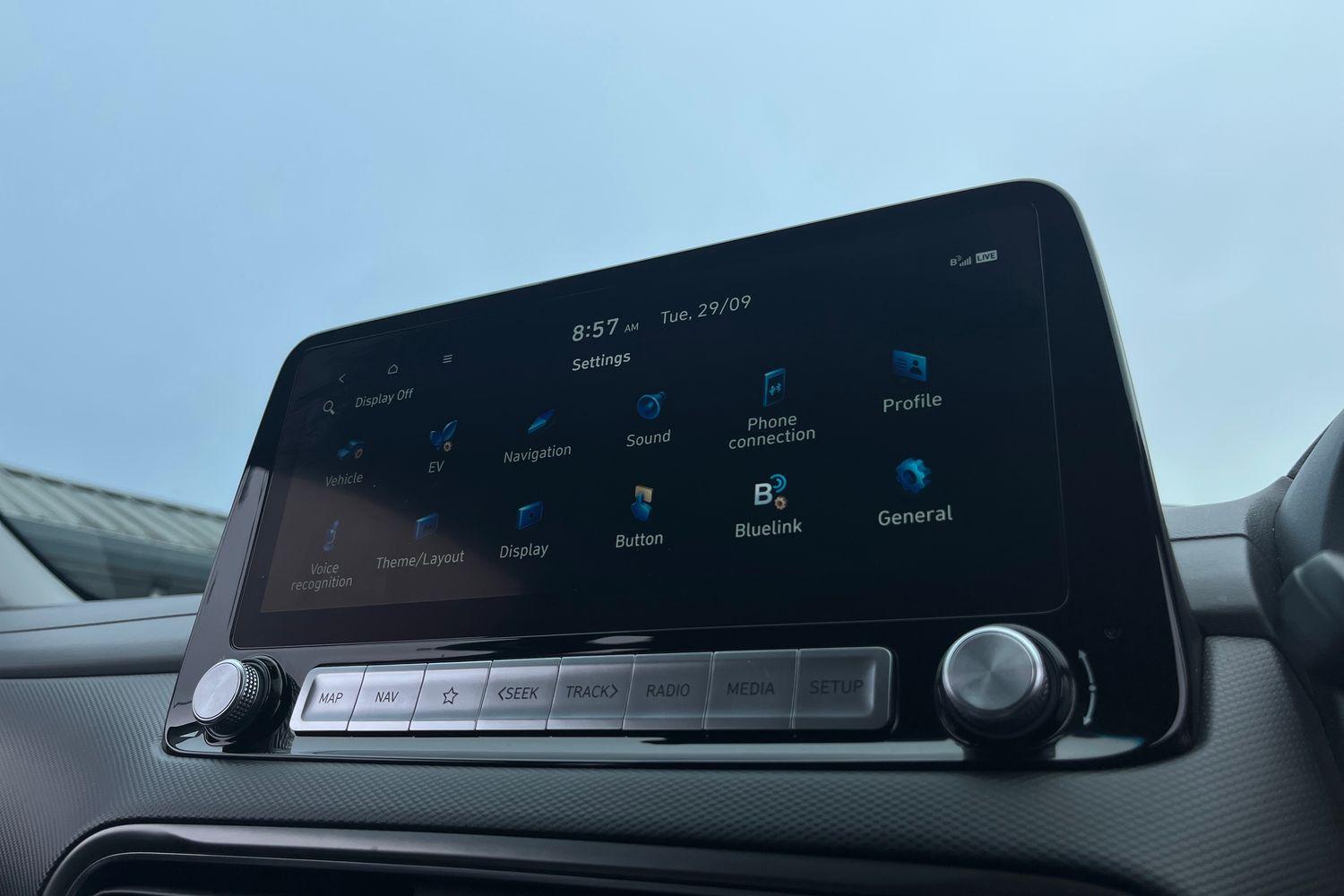 Hyundai KONA Photo 28