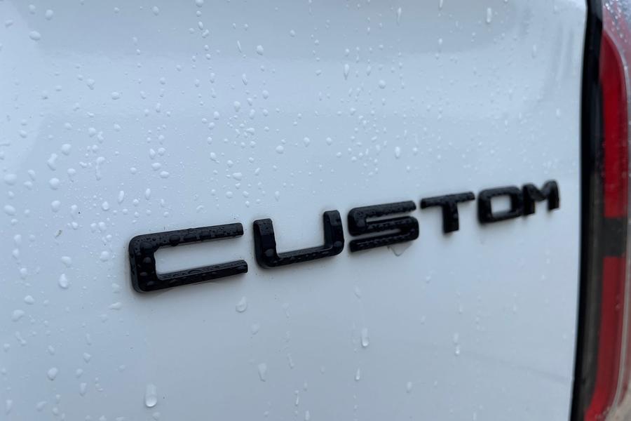Ford E-TRANSIT CUSTOM Photo autoimg-c67c15ff114b744c2dc550eb24c12f13ada3bd0a.jpg