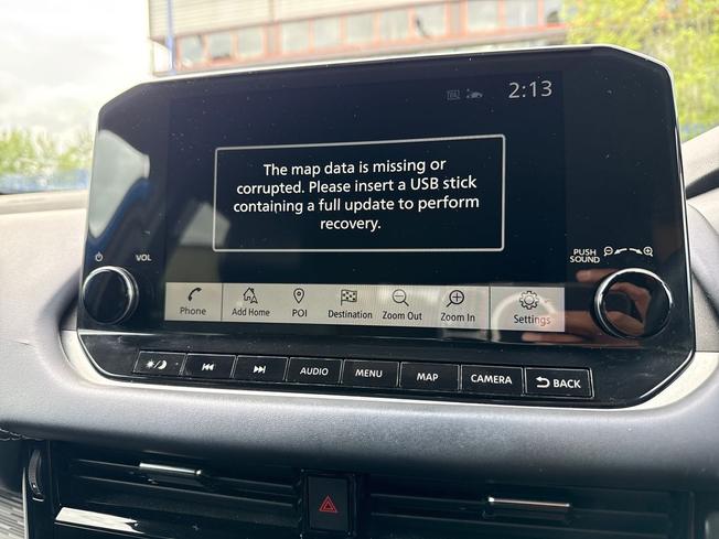 NISSAN Qashqai Photo 14