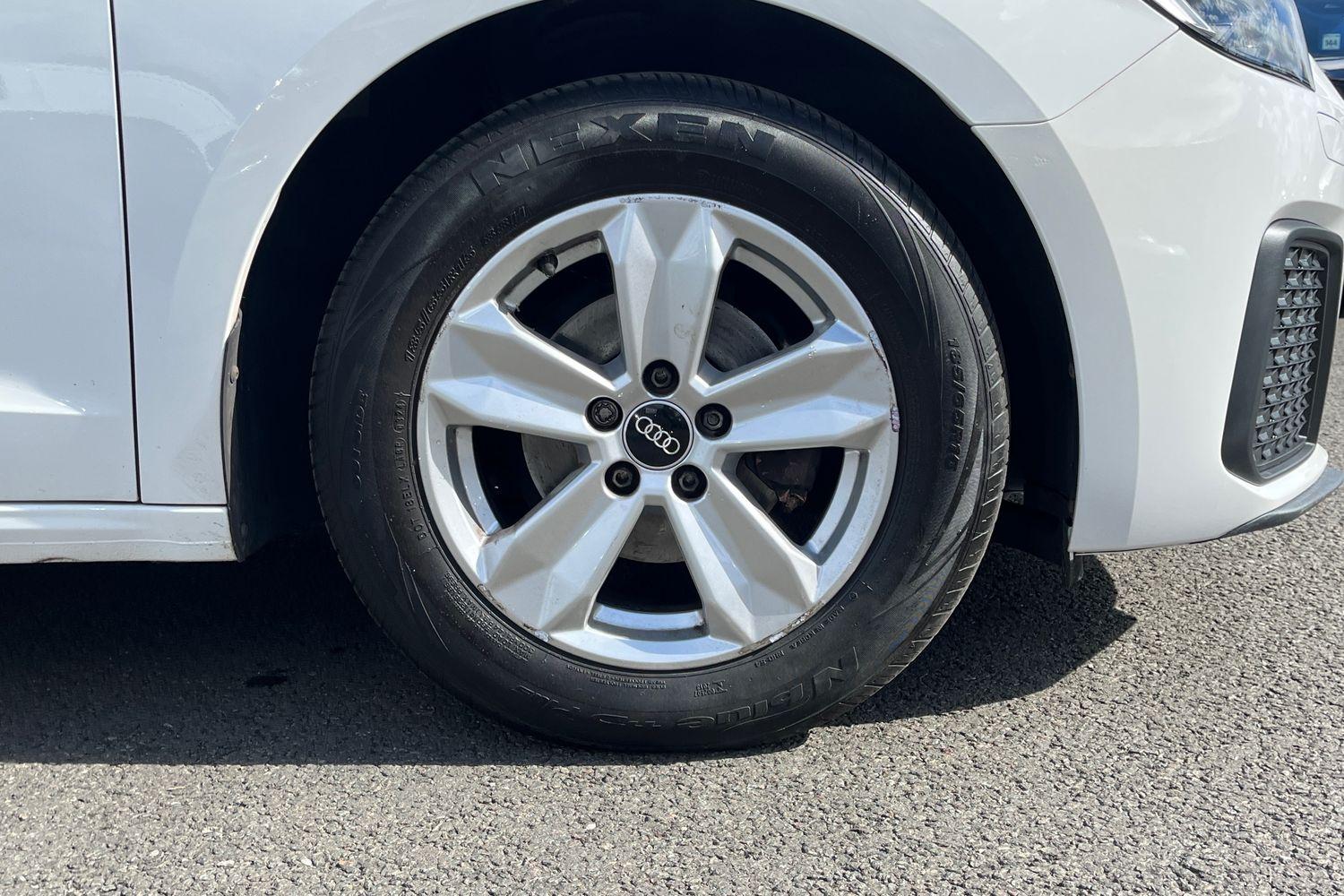 Audi A1 Photo 7