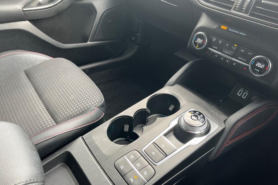 Ford Focus Photo autoimg-c6837e5f7916806592c3e7bdfa3525d5f2d3820b.jpg