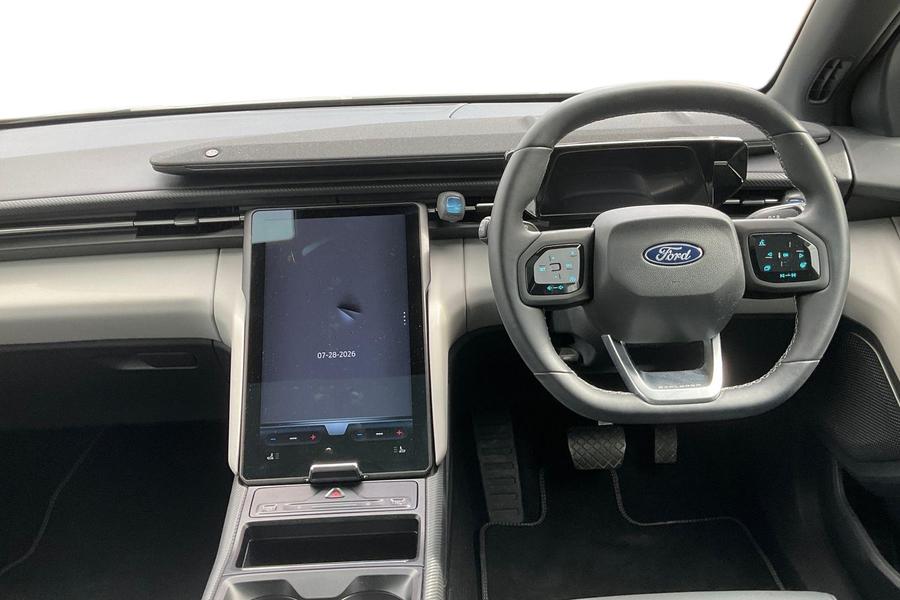 Ford Explorer Photo autoimg-c684a10d8b5b15b871055d1ff8147c1ebd743e42.jpg