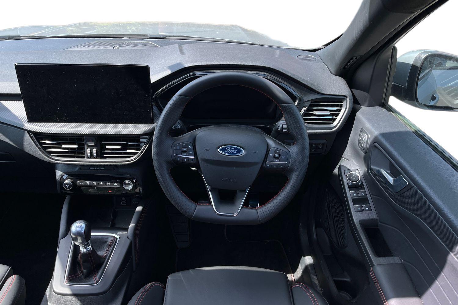 Ford KUGA Photo 10
