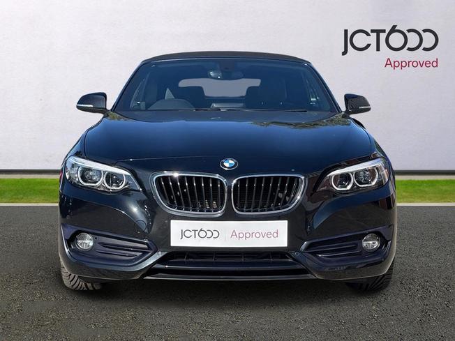BMW 2 Series Photo 8