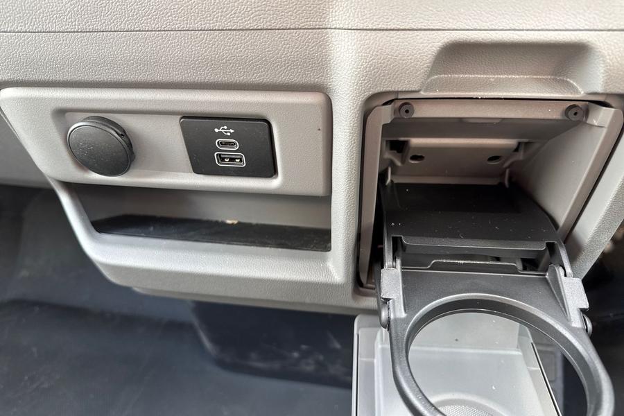 Ford TRANSIT CUSTOM Photo autoimg-c68937cfc3c5cf1bb1dfc298a239f42dd743b9e7.jpg