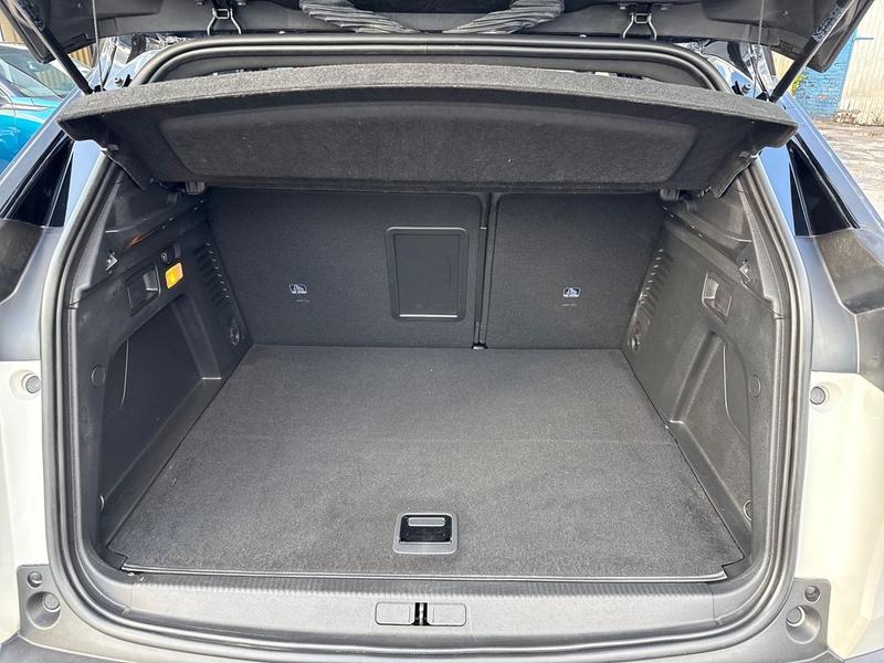 Used Peugeot 3008 RJ73KOE 18