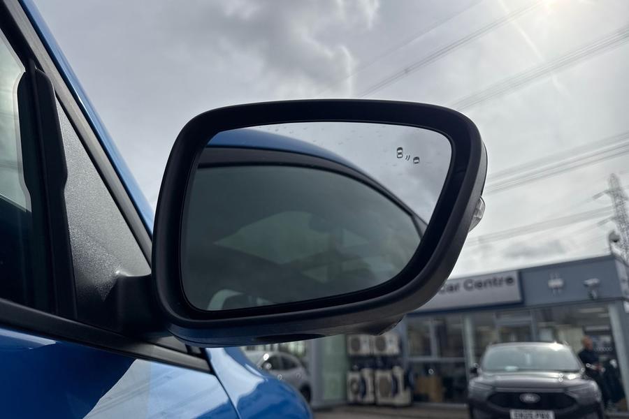 Ford KUGA Photo autoimg-c6a6dedf9028bd0f3164869160a78459802875b5.jpg