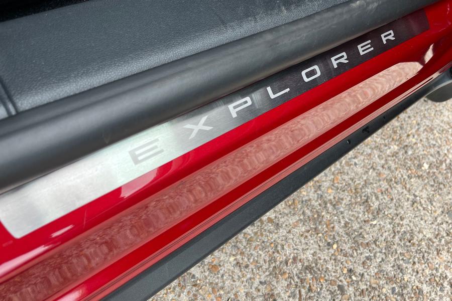 Ford Explorer Photo autoimg-c6a7f699eb07b34e42cf5b6262e8ec5563452203.jpg