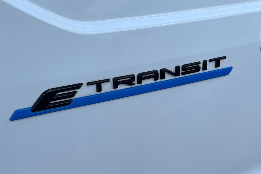 Ford E-Transit Courier Photo autoimg-c6ac4071d4a8c8784a3cb2c140dfd406f158ad6c.jpg