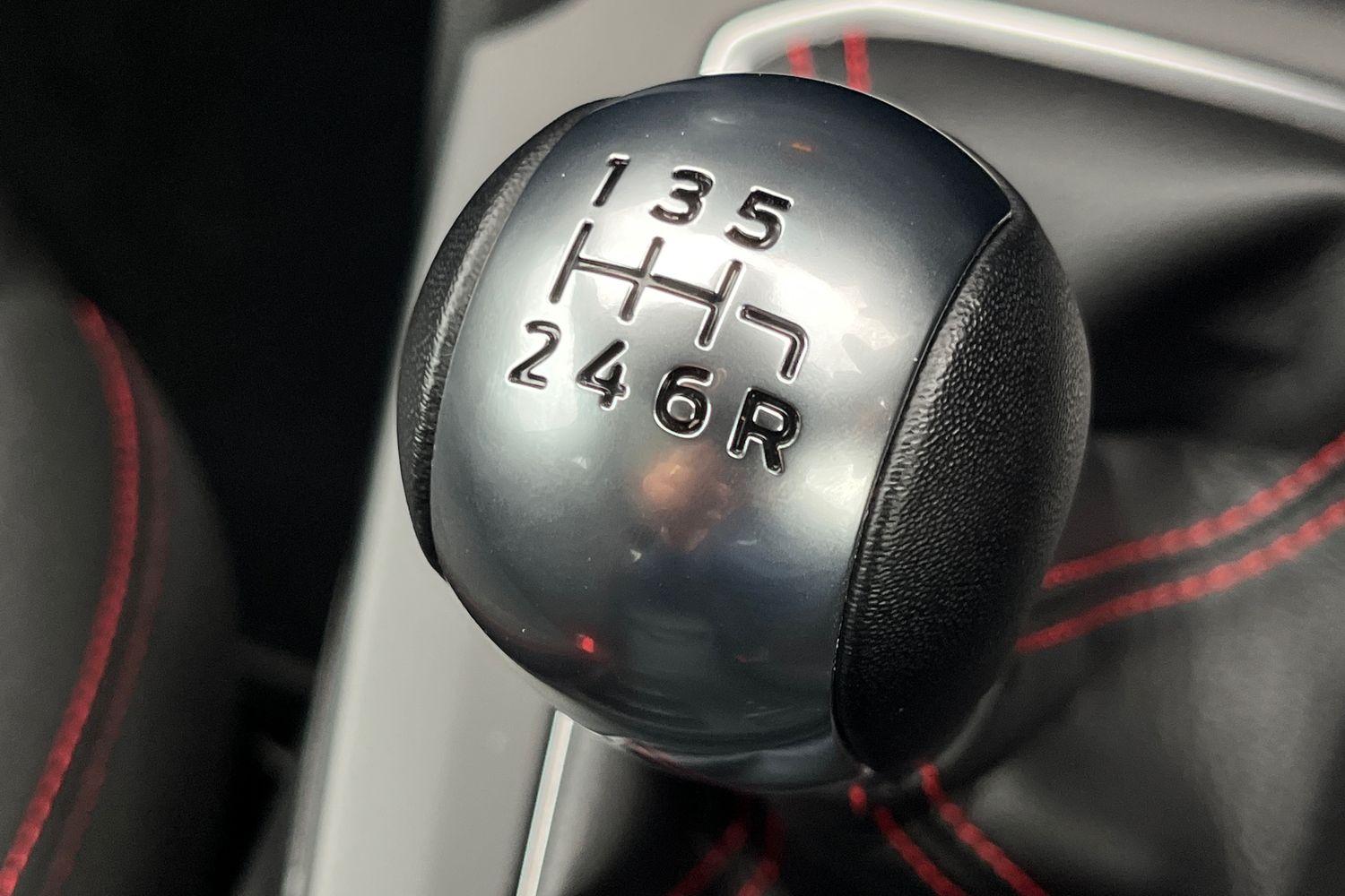 Ford FOCUS Photo 34