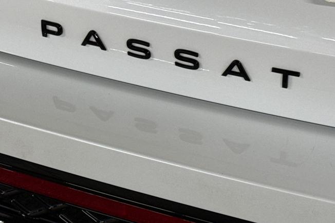 Volkswagen Passat Photo 37