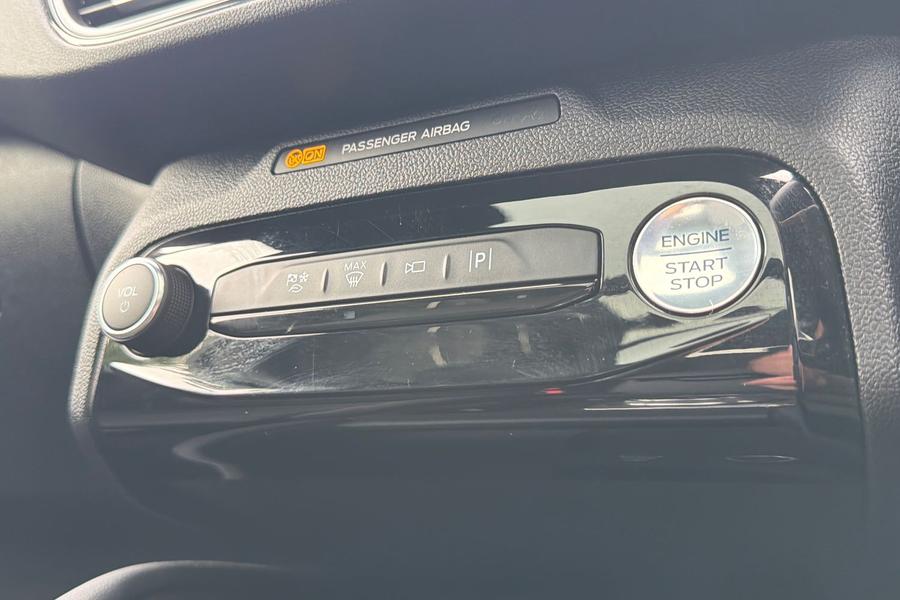 Ford Kuga Photo autoimg-c6adbbf31ad810af3f465caeed3cbb21ceddd5a7.jpg