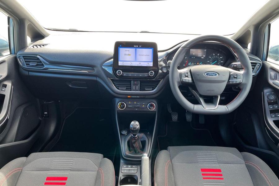 Ford FIESTA Photo autoimg-c6af992c0424aade584edc90e0439dc595c6b0fd.jpg