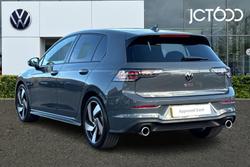 Volkswagen Golf Photo 3