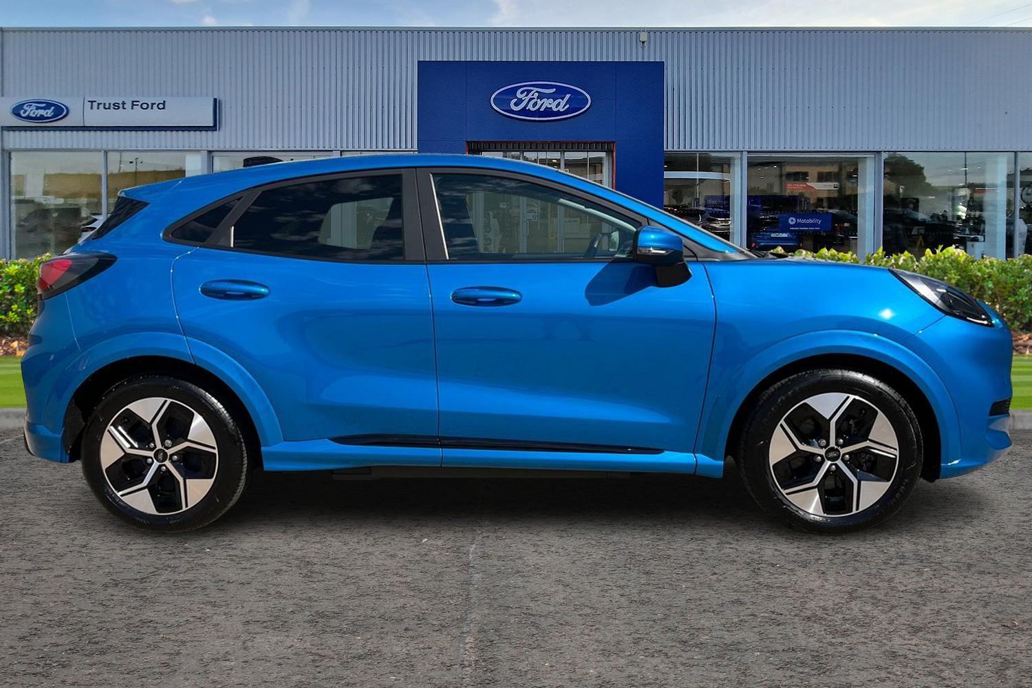 Ford Puma Gen-E Photo 2