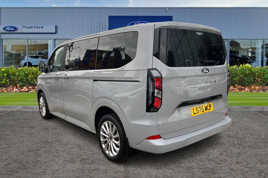 Used Ford TOURNEO CUSTOM LS75WCP 2