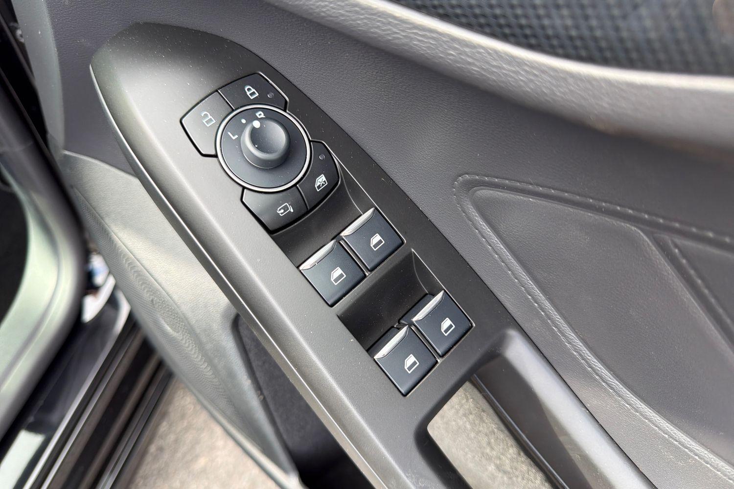 Ford Focus Photo 15