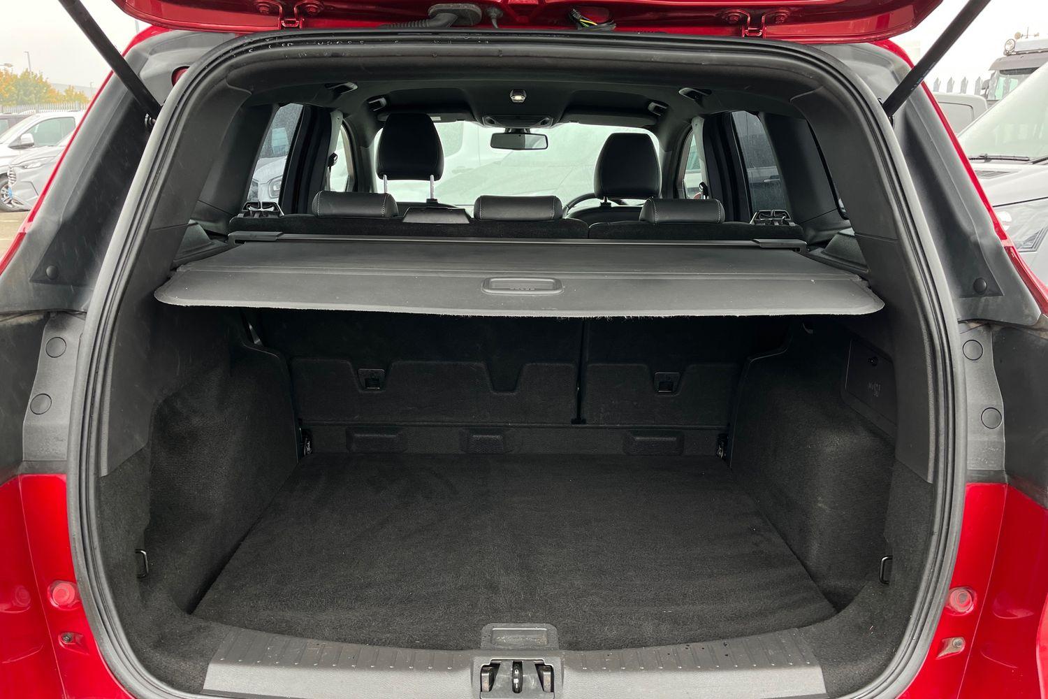 Ford KUGA Photo 20