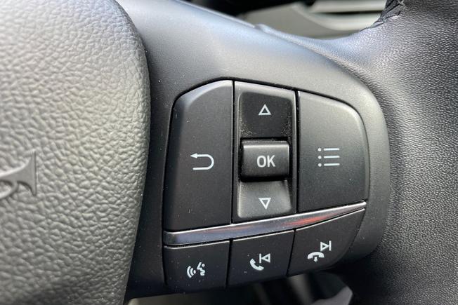 FORD Focus Photo 17