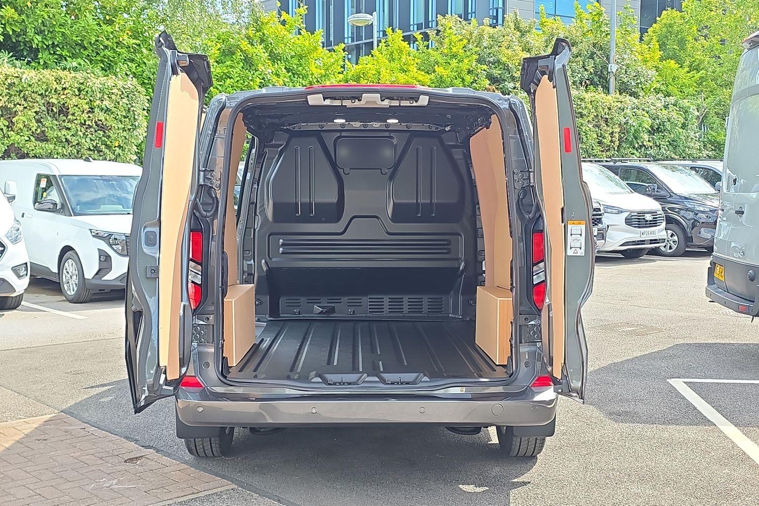 Ford TRANSIT CUSTOM Photo 5