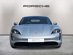 PORSCHE Taycan Photo 2