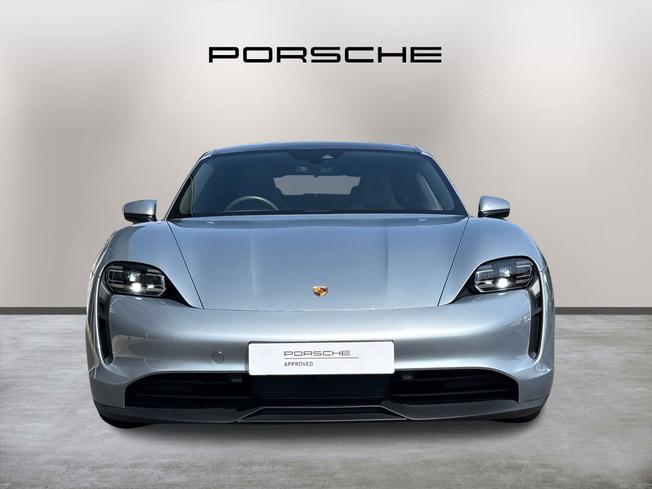 PORSCHE Taycan Photo 2