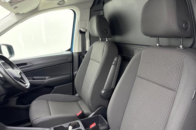 VOLKSWAGEN Caddy Photo 29