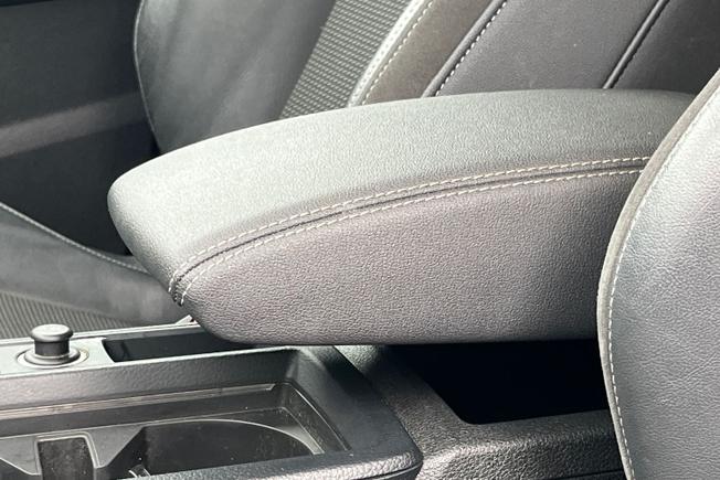 AUDI Q3 Photo 36