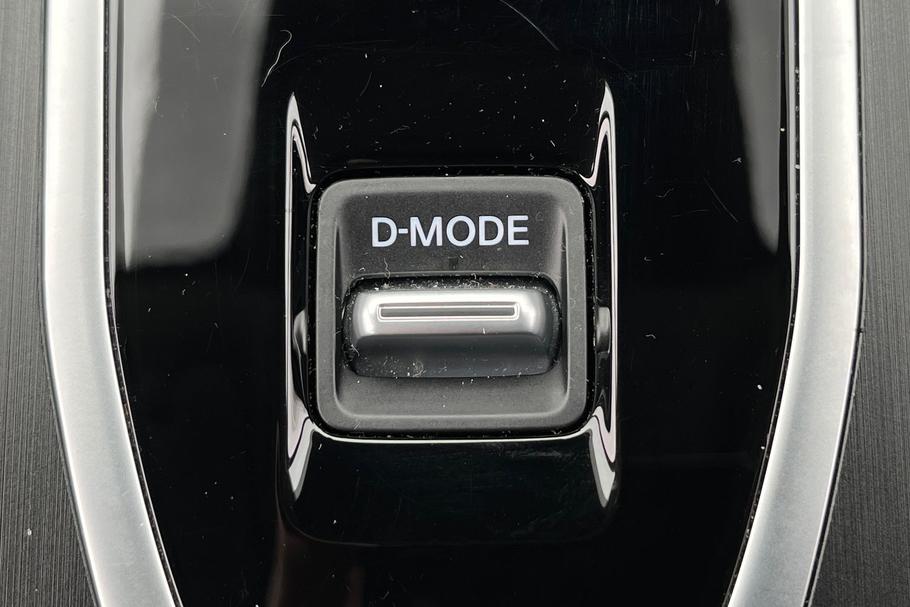 Used Nissan Qashqai YO25LHL 36