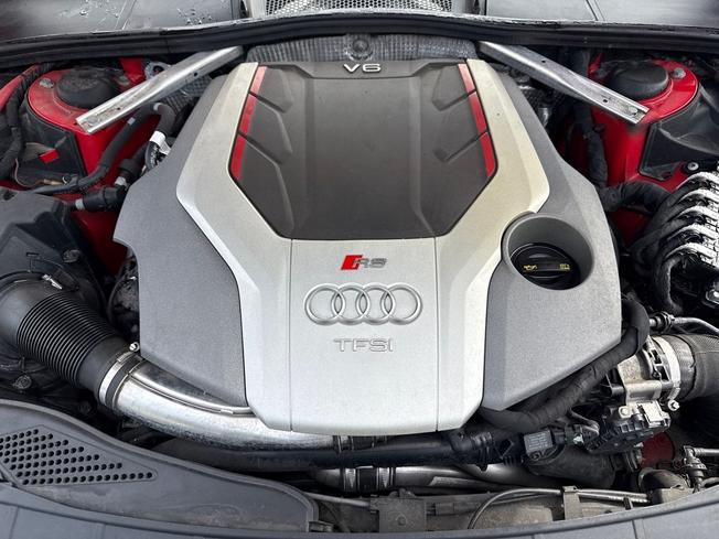 AUDI RS5 Photo 32