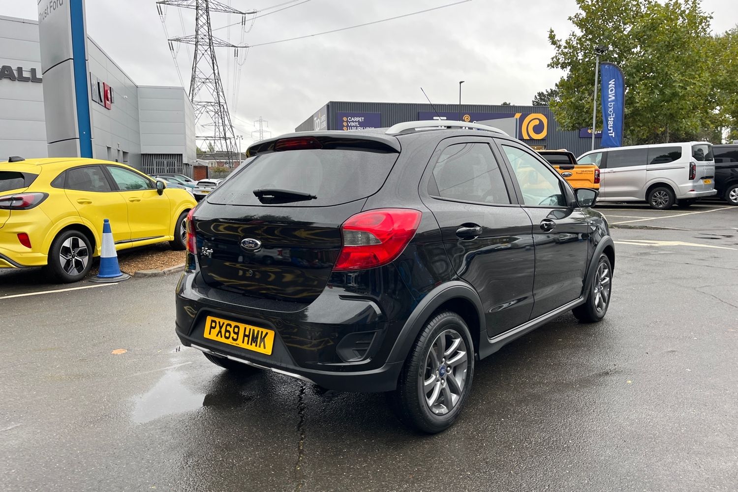 Ford KA+ Photo 33