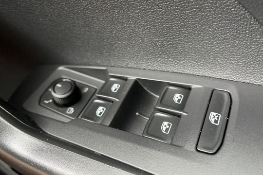 Volkswagen T-cross Photo autoimg-c6d11b63c0bcac0c34c861e14bf474b74adbaacd.jpg