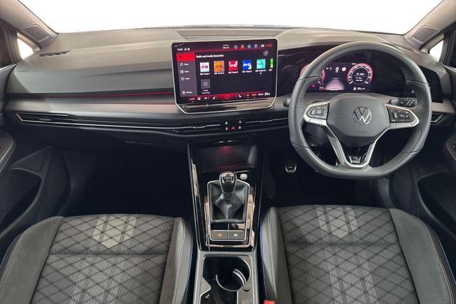 VOLKSWAGEN Golf Photo 10