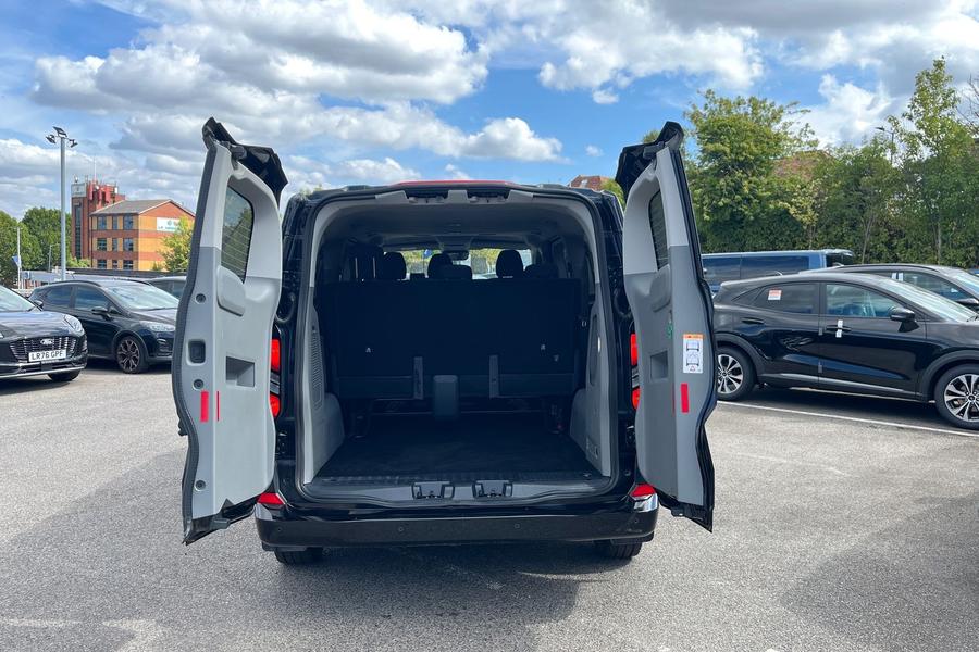 Ford TRANSIT CUSTOM Photo autoimg-c6d4317d1a52cf017375237aff066494a2956525.jpg
