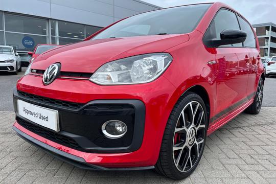 Volkswagen up! Photo autoimg-c6d676bc9fd31f7a3012fa256a175df9c21f4e82.jpg