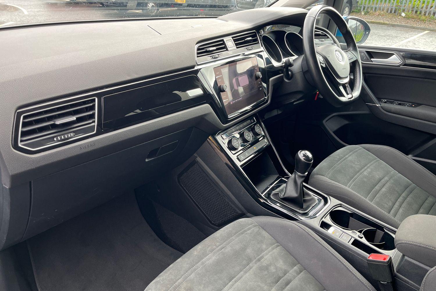Volkswagen TOURAN Photo 17