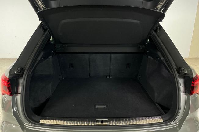 AUDI Q3 Photo 12