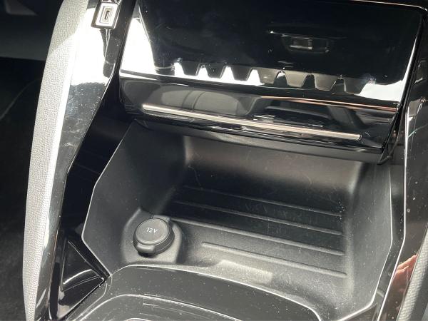 Peugeot 2008 Photo autoimg-c6e97a7e940d25d6e66583483f160fa03d6d3277.jpg