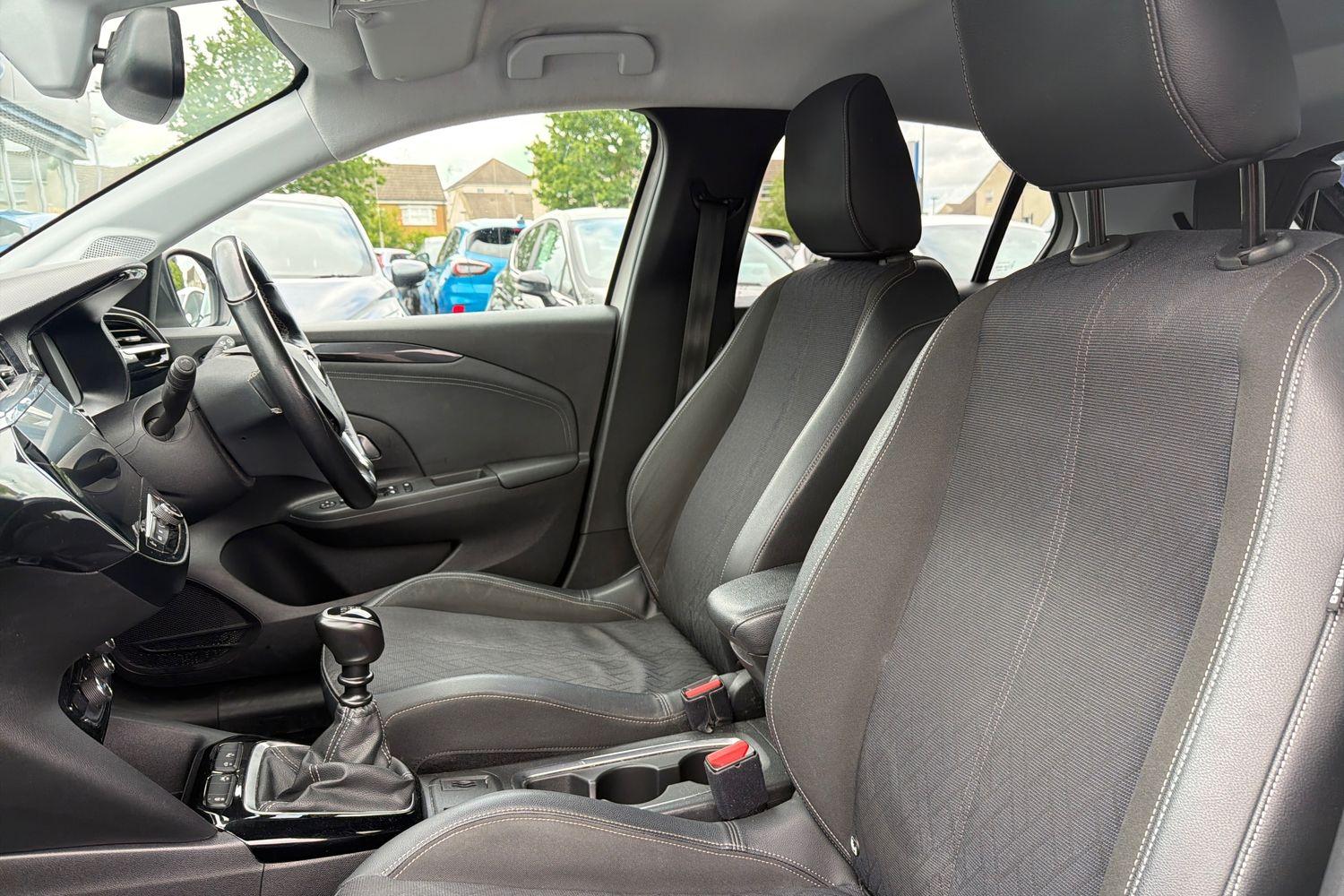 Vauxhall CORSA Photo 18