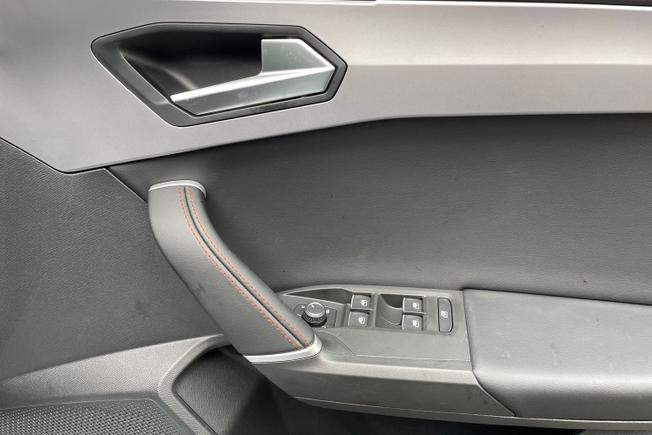 SEAT Leon Photo 21