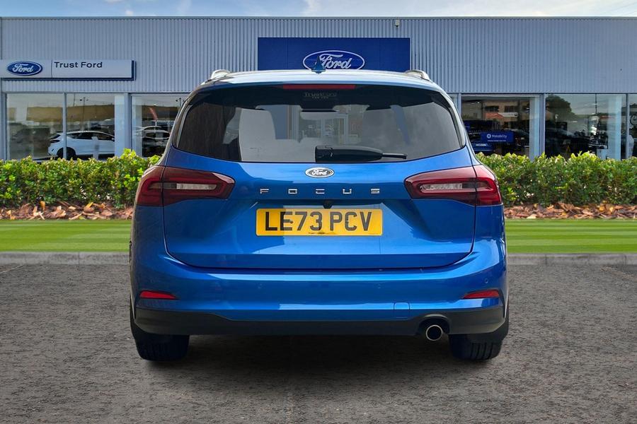 Ford Focus Photo autoimg-c6ee3c4c974d787d594b0d0202dda2f07d1cade1.jpg